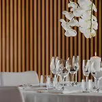 Szálloda Nobu 5*
